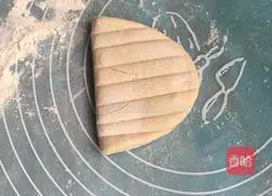 Illustration of how to make shell biscuits 5