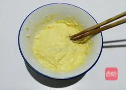 Pancakes with fungus and vegetables Illustration of how to do it 1