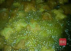 Illustration of how to make fried pancakes 8