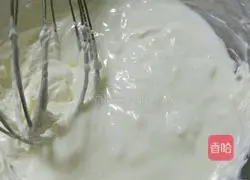 Illustration of how to make strawberry jelly cheesecake 3