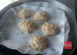 Illustration of how to make steamed shrimp cakes 4