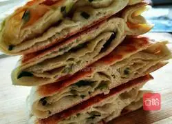 Illustration of how to make scallion pancake 5