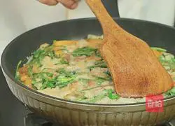 Illustration of how to make meat and vegetable pancakes 10