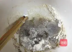 Illustration of how to make tender shrimp cakes 2