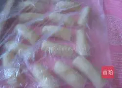 Illustration of how to make puff pastry bean paste cake 6