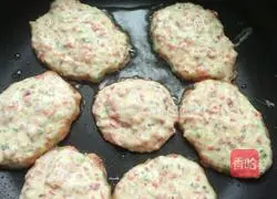 Beef and Carrot Cake Recipe Illustration 7