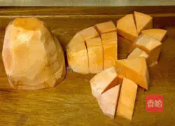 Illustration of how to make golden pancakes 1