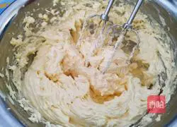 Illustration of how to make original ququ cake 3