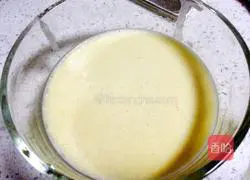 Illustration of how to make egg flour cake 4