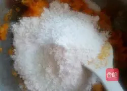 Illustration of how to make pumpkin cakes 3