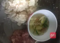 Illustration of how to make authentic lotus root cake 4