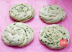 Illustration of how to make salt and pepper pancakes 19