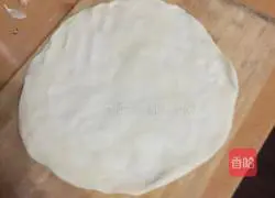 Illustration of how to make green onion cake 3