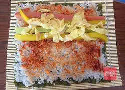 Simple sushi recipe illustration 3