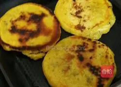 Illustration of how to make corn tortillas 3