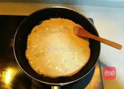 Illustration of how to make cabbage pancakes with blueberry sauce 6