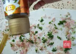 Illustration of how to make pork and celery pancakes 17