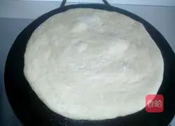 Illustration of how to make dough cakes 13