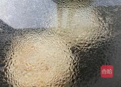 Illustration of how to make chive pancake 7