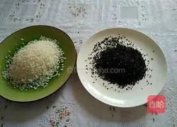 Black Illustration of how to make sesame porridge 1
