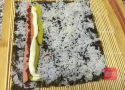 Illustration of how to make sushi 3