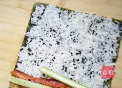 Illustration of how to make sushi 3 