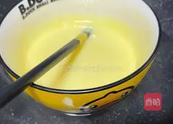 Illustration of how to make almond cake 3