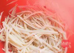 Illustration of how to make potato cakes 1