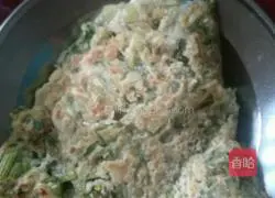 Illustration of how to make soft celery pancakes 4