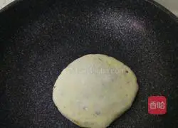 Illustration of making brown sugar dough cake 4