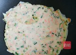 Illustration of how to make carrot egg pancake 9