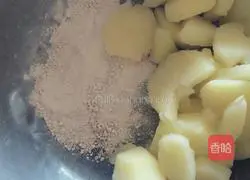 Illustration of how to make emoticon potato pancakes 2