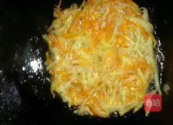 Illustration of how to make pan-fried potato and pumpkin cake 4