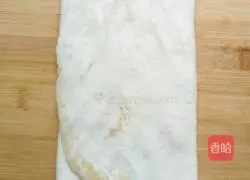 Illustration of how to make scallion pancakes 9