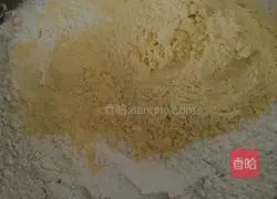 Illustration of how to make multi-layered green onion pancakes 1