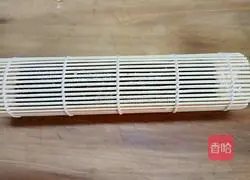 Illustration of how to make sushi 11