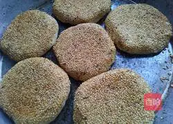 Illustration of how to make pancakes 19