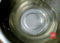 Illustration of how to make sponge cake (six inches) 3