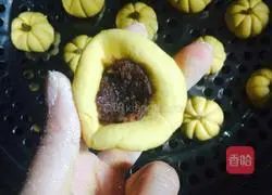 Illustration of how to make pumpkin cake 6