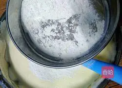 Illustration of how to make sponge cake (six inches) 8