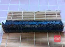 Illustration of how to make shrimp sushi 11