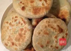 Illustration of how to make chives, bamboo shoots, diced beans and dried meatloaf 9