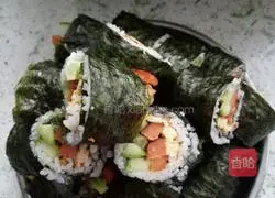 Illustration of how to make sushi 6
