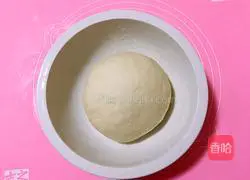 Illustration of how to make scallion pancakes 1