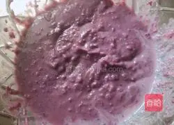 Illustration of how to make purple potato and red bean cake 8