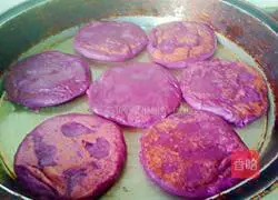 Illustration of how to make pan purple potato cake 9