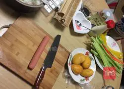 Illustration of how to reverse roll sushi 2