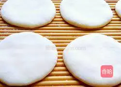 Illustration of how to make bubble cake 6