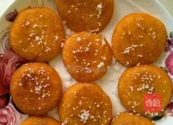 Illustration of how to make pumpkin cake 8