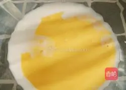 Illustration of making cow pattern cake roll 7